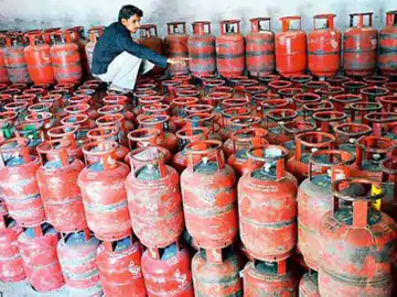 प्रयागराज में आज कांग्रेस के कार्यकर्ता गैस सिलेंडर मूल्य में वृद्धि के खिलाफ करेंगे धरना प्रदर्शन