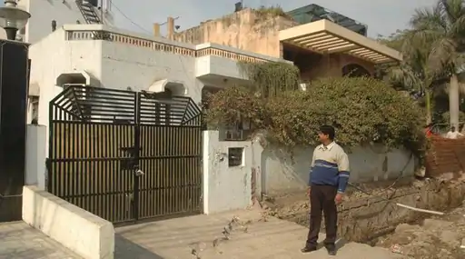 आदमखोर नौकर 19 लड़के-लड़कियों की हत्या करके रेप किया फिर काटकर कुकर में पकाया और खा गया