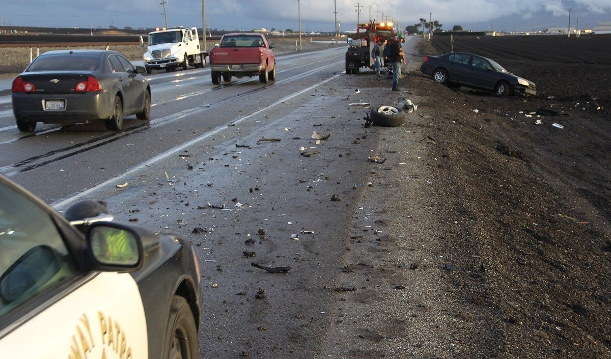 महाराष्ट्र में पुल से गिरी कार BJP विधायक के बेटे सहित 7 लोगों की दर्दनाक मौत