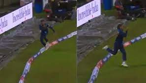 बाउंड्री पर लिया गया हैरतअंगेज कैच वायरल: