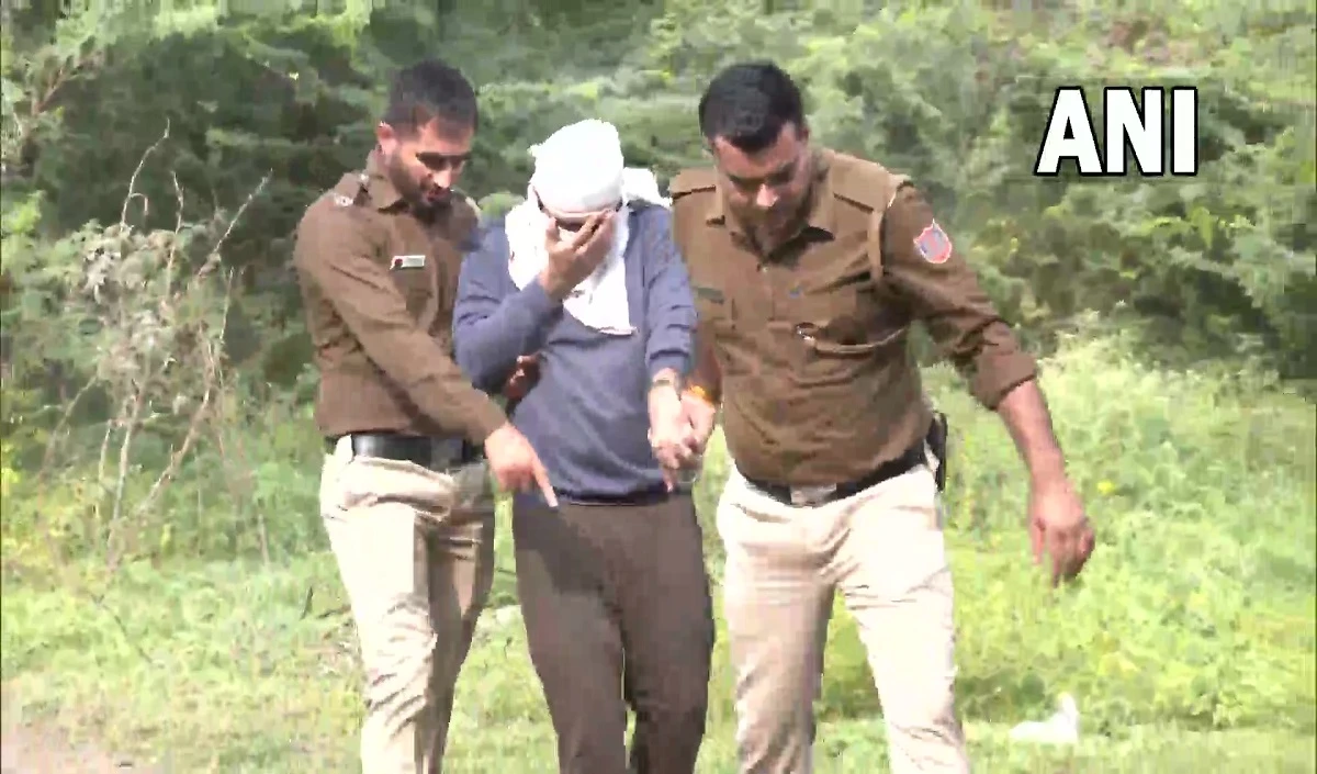 Shraddha Murder Case : लाश के 13 टुकड़े बरामद, अन्य की तलाश जारी