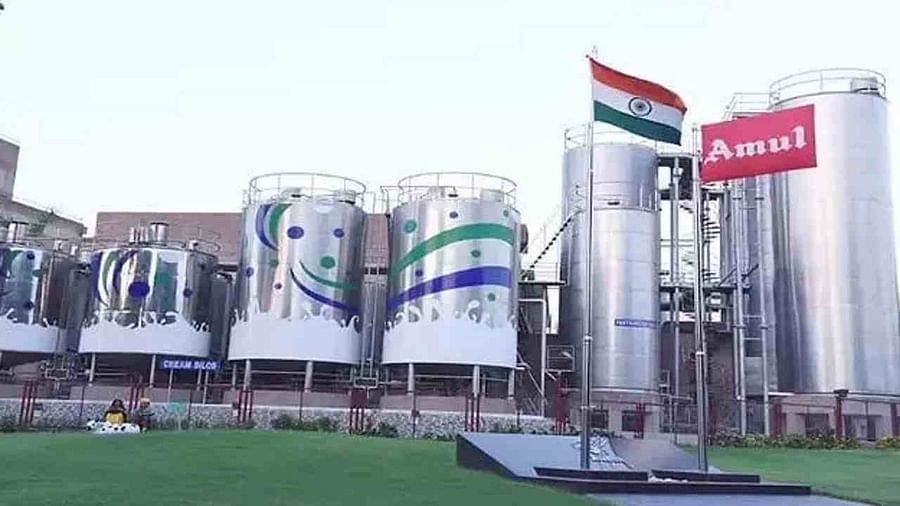 PM नरेंद्र मोदी 23 दिसंबर को वाराणसी में करेंगे अमूल प्लांट का शिलान्यास 1 लाख लोगों को मिलेगा रोजगार