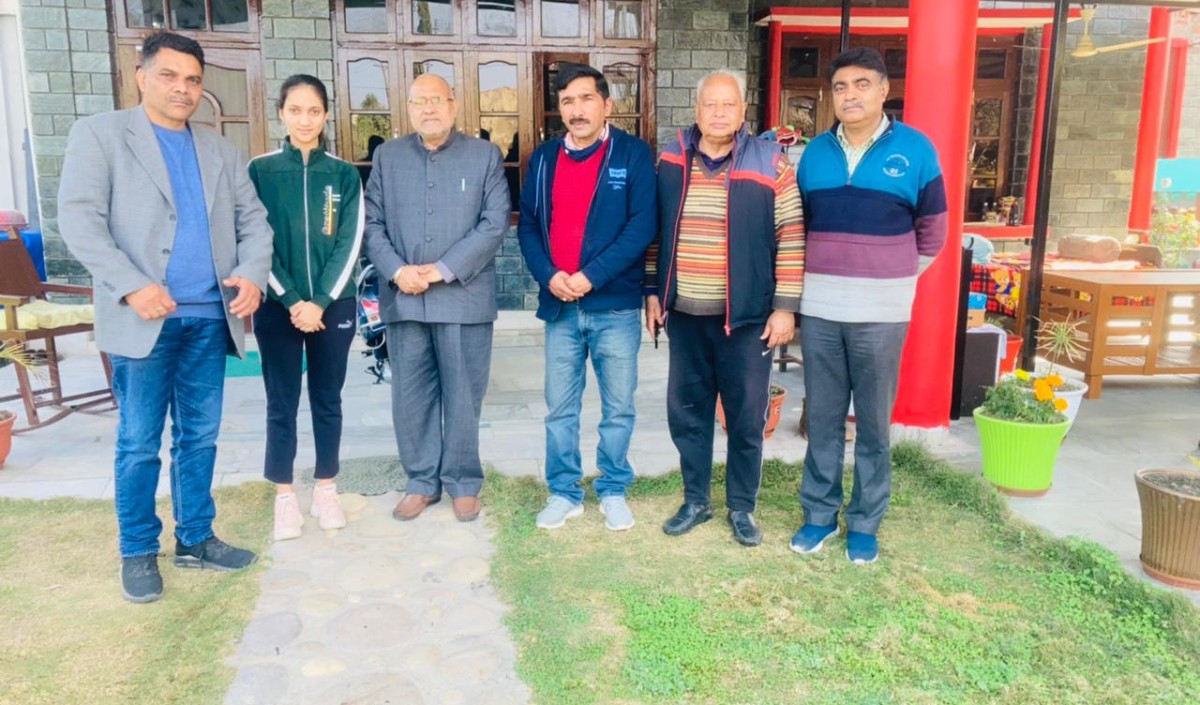 केंद्र को मोदी सरकार यूक्रेन से आ रहे छात्ररो के लिए संकटमोचन--अविनाश राय खन्ना