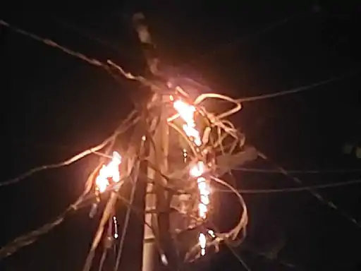 26 हजार मेगावाट बिजली सप्लाई के बाद भी जनता परेशान एक दिन में खराब हो रहे 500 ट्रांसफॉर्मर