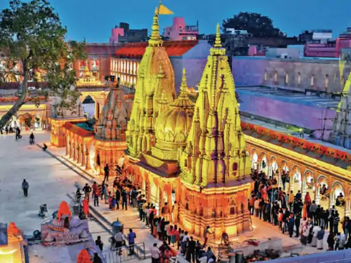 बाबा विश्वनाथ ने भक्तों पर खर्च किए 20 करोड़: सुरक्षा, मेडिकल, साफ-सफाई और धूप से बचाने के लिए किए इंतजाम; इस साल 7.35 करोड़ भक्त पहुंचे