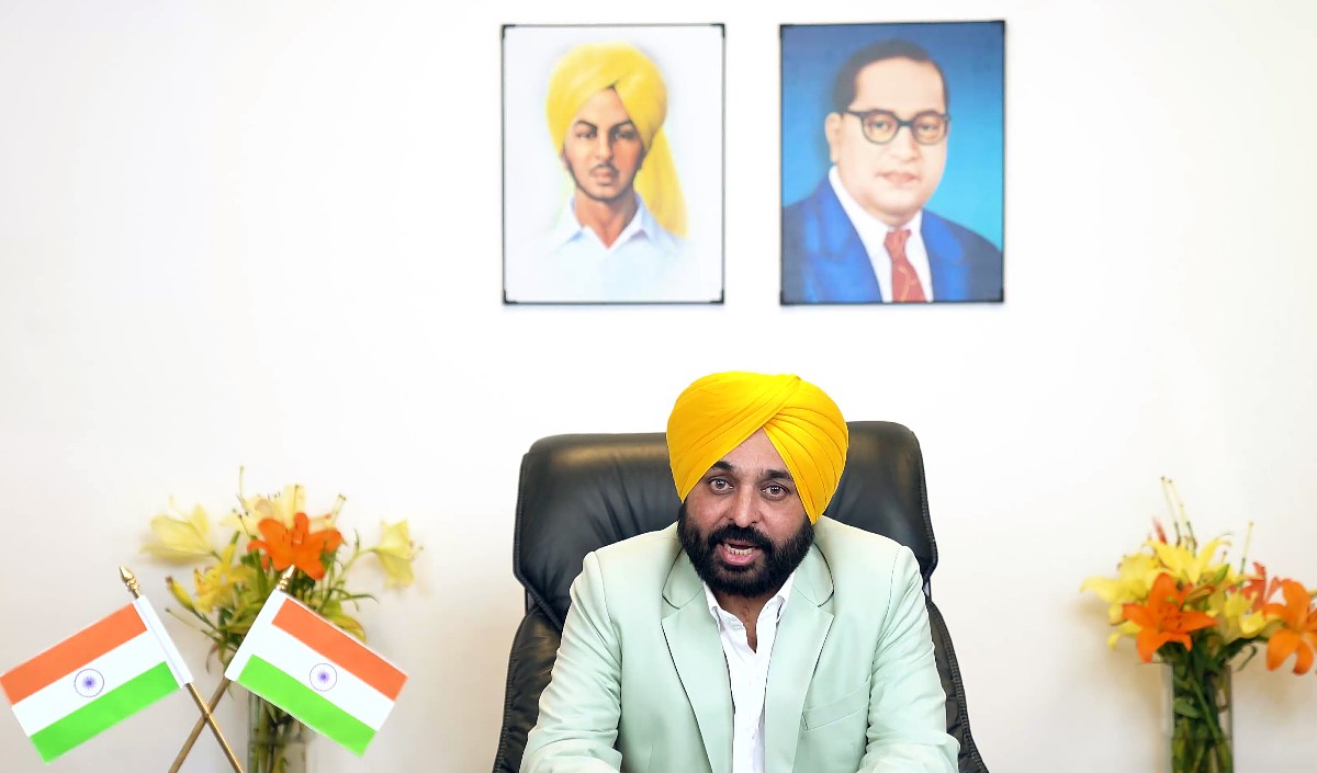 पंजाब सरकार ने निजी स्कूलों के फीस बढ़ाने पर रोक लगाई