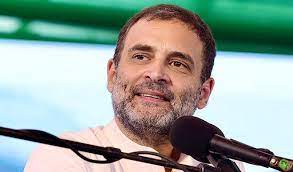 बिखरे कुनबे को संगठित कर मोदी से मुकाबले की तैयारी कर रहे हैं राहुल गांधी