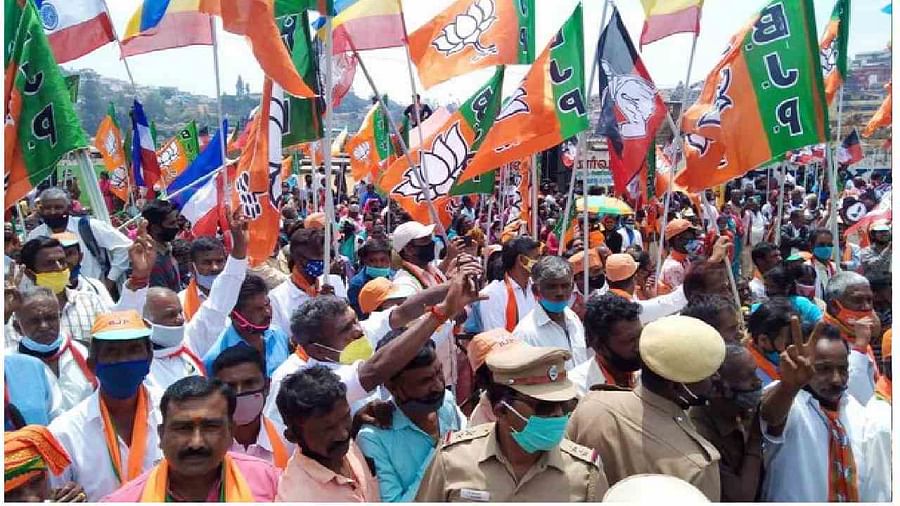 बीजेपी ने वर्चुअल रैलियों के लिए कसी कमर सोशल मीडिया के जरिए वोटर्स को गिनाएगी उपलब्धियां