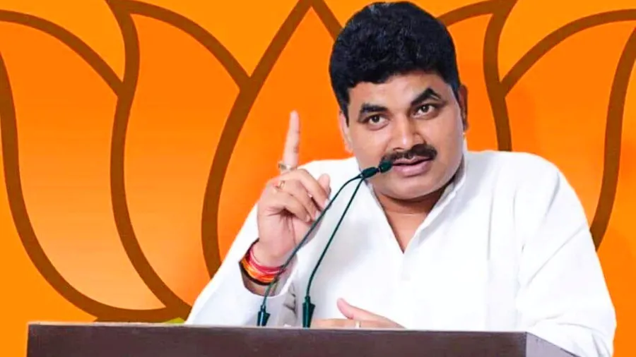 BJP विधायक की चेतावनी कहा- कार्यकर्ताओं पर तिरछी निगाह से नहीं देखना बुलडोजर वाली सरकार है पंगा मत लेना वरना साफ हो जाओगे