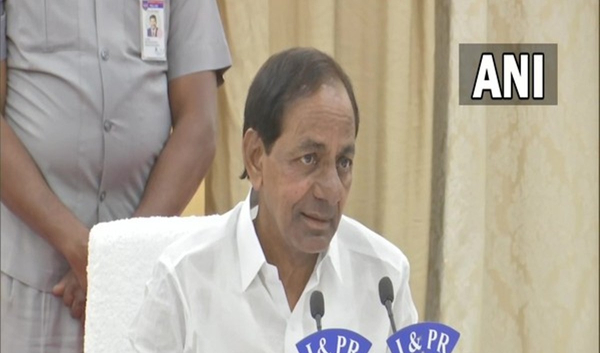 तेलंगाना के मुख्यमंत्री राव ने मुंबई में उद्धव ठाकरे और शरद पवार से मुलाकात की