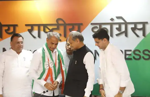 हरीश चौधरी के बाद हरीश मीना की सीएम को चेतावनी: बोले- स्कूलों को बंद करने की योजना मेरी समझ से परे