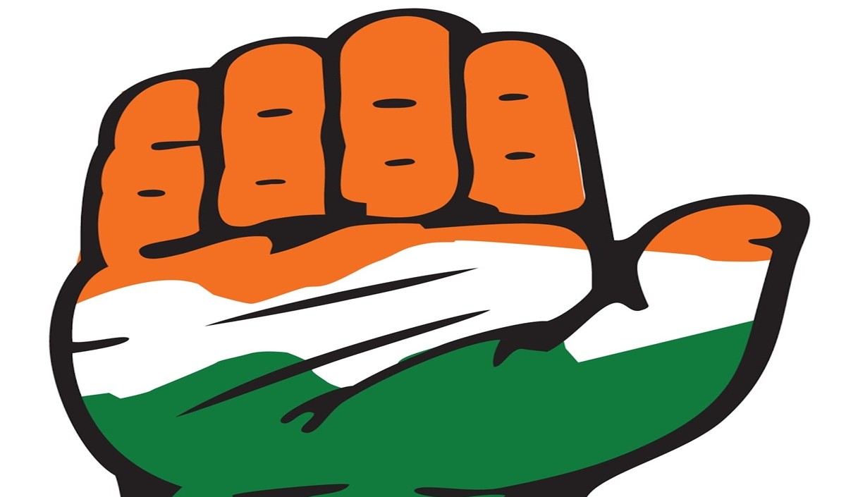 गोवा में भाजपा को सत्ता से दूर रखने के लिये सभी विकल्पों पर विचार कर रही कांग्रेस: कामत