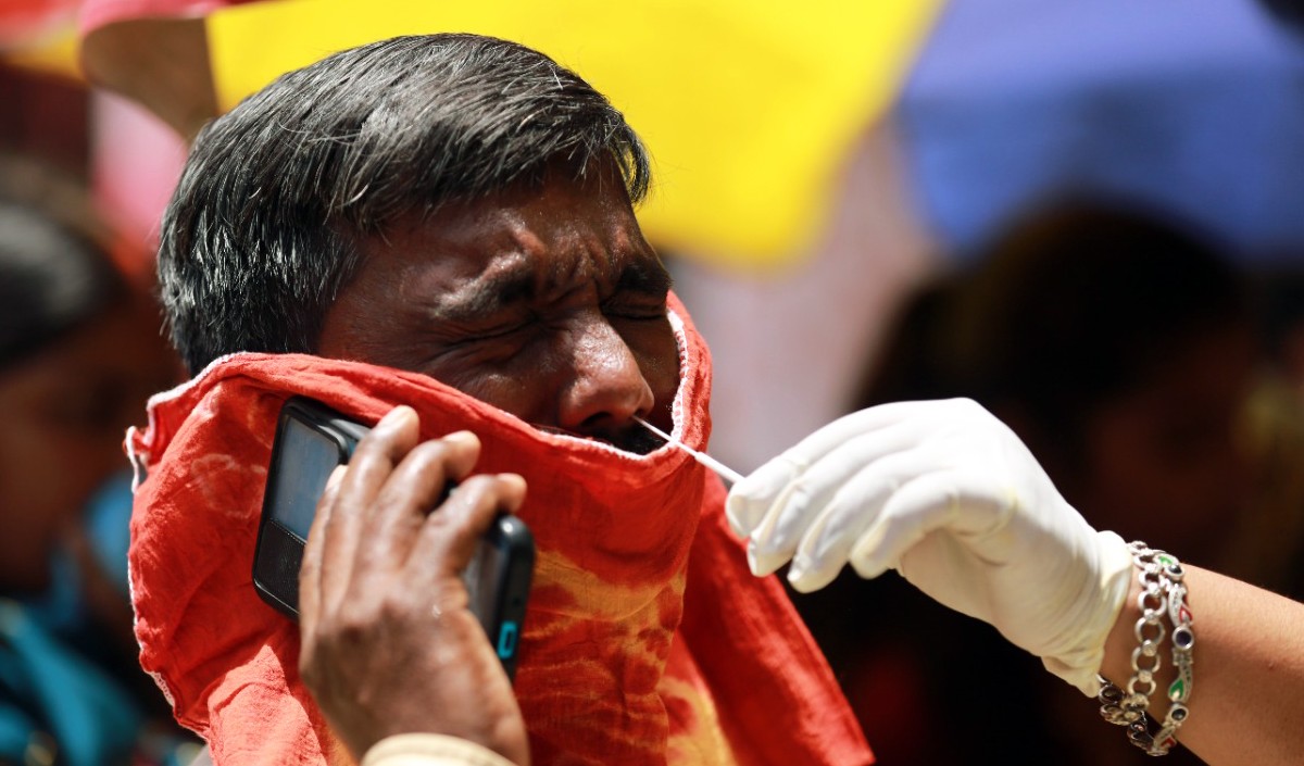 देश में कोविड-19 के 15940 नए मामले आए 20 और लोगों की मौत