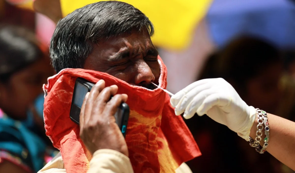 24 घंटे में भारत में कोरोना वायरस के 8084 नए मामले,