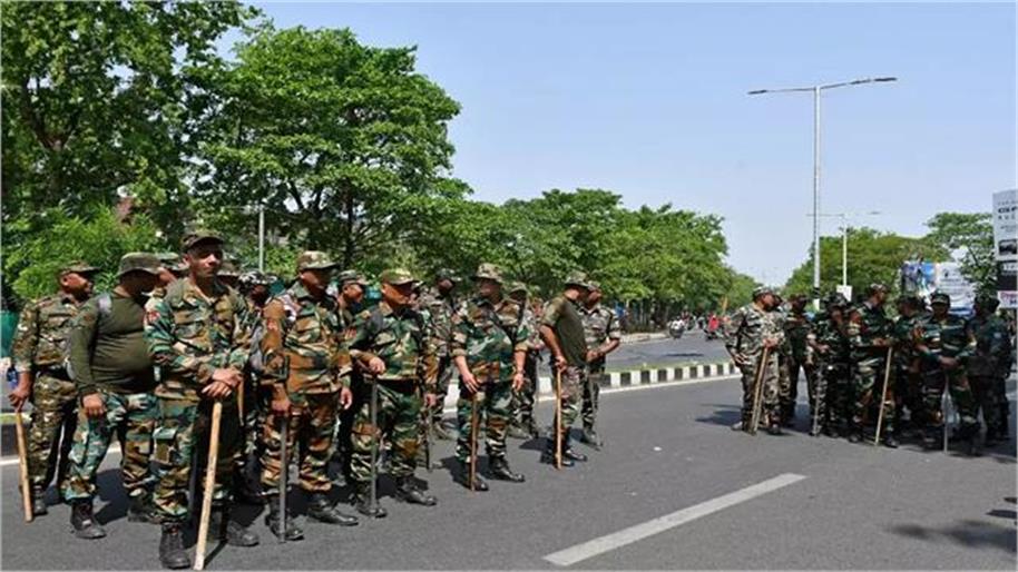 New Delhi: CBI ने जाली दस्तावेजों से CAPF में भर्ती को लेकर आठ स्थानों पर छापे मारे
