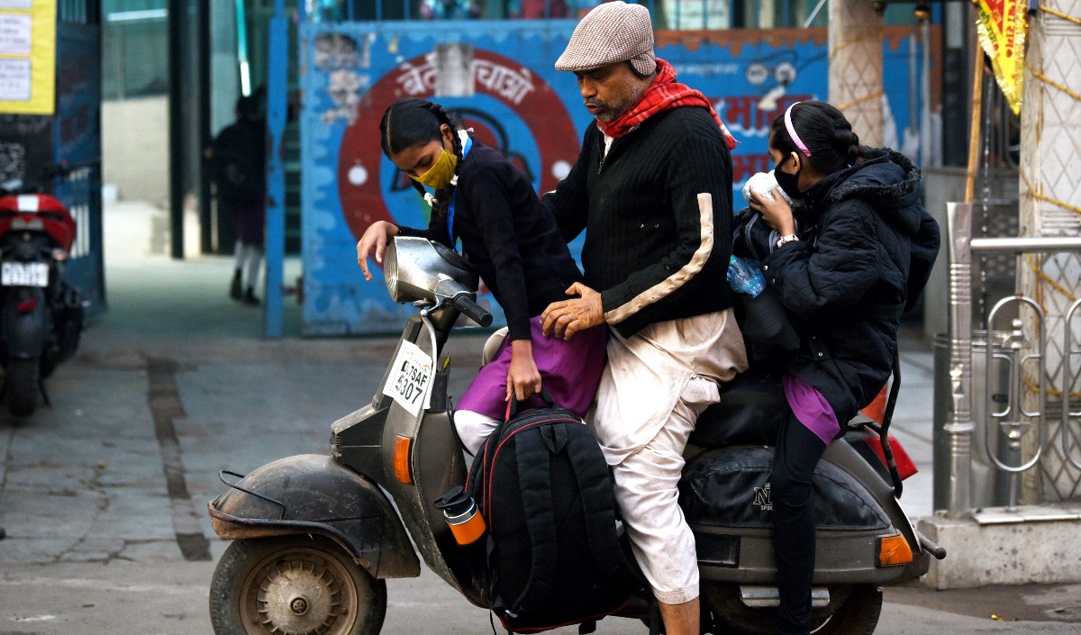 तेज हवा के कारण दिल्ली की वायु गुणवत्ता में सुधार अधिकतम तापमान 22.6 डिग्री सेल्सियस रहा