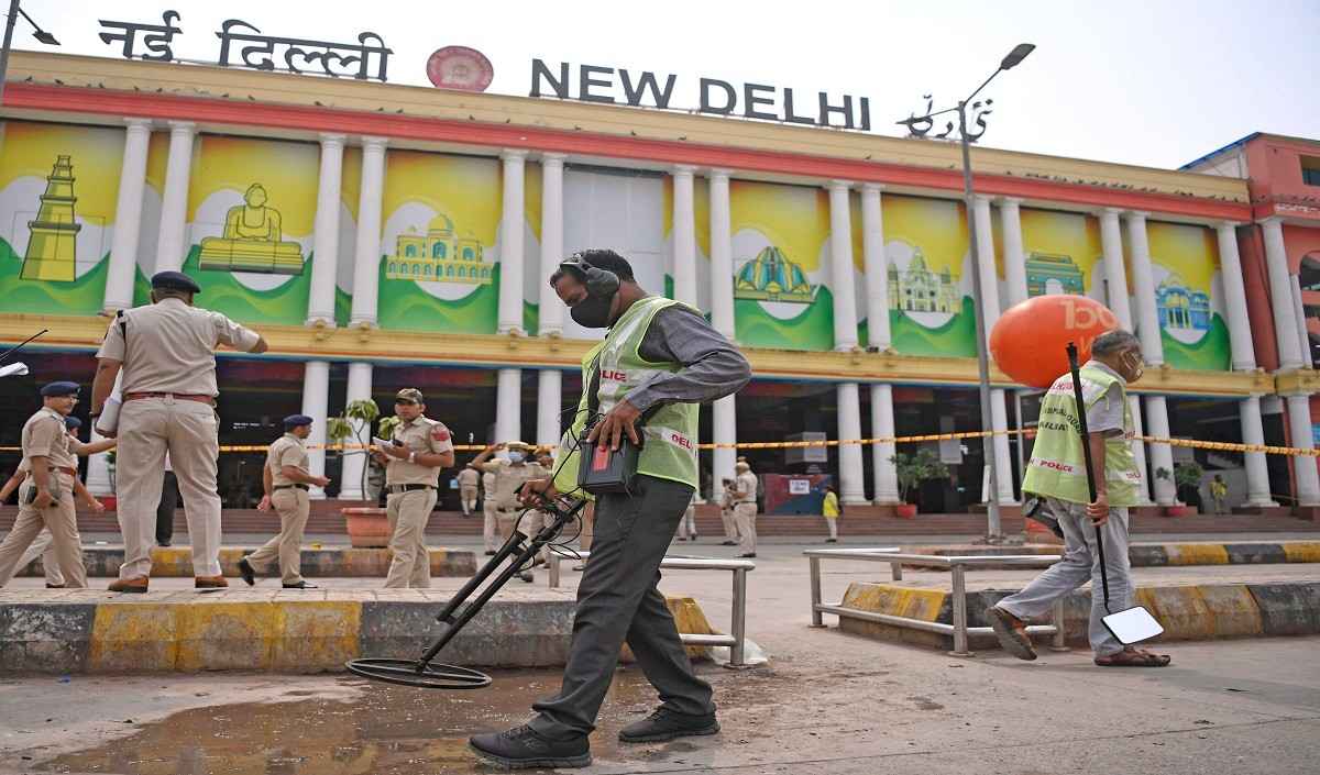 स्वतंत्रता दिवस के मद्देनजर अलर्ट पर दिल्ली IB ने आतंकी गतिविधियों को लेकर चेताया