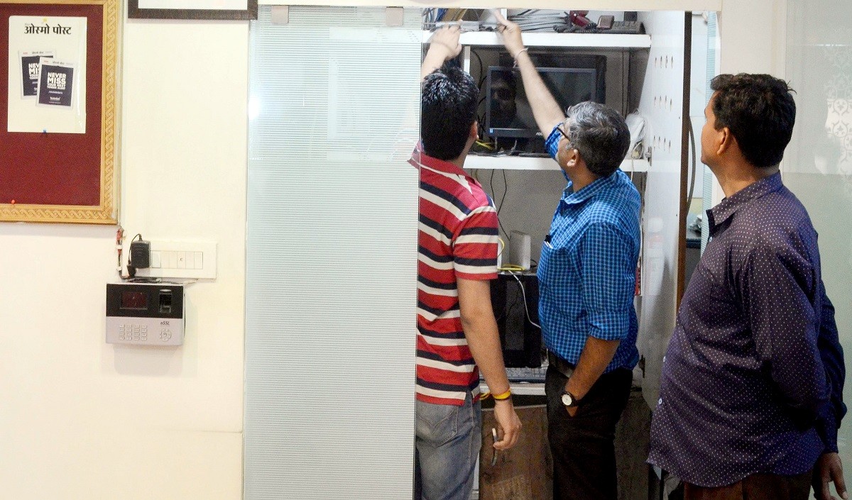 मध्य प्रदेश : आदिम जाति सेवा सहकारी समिति के अधिकारी के ठिकानों पर ईओडब्ल्यू ने मारे छापे