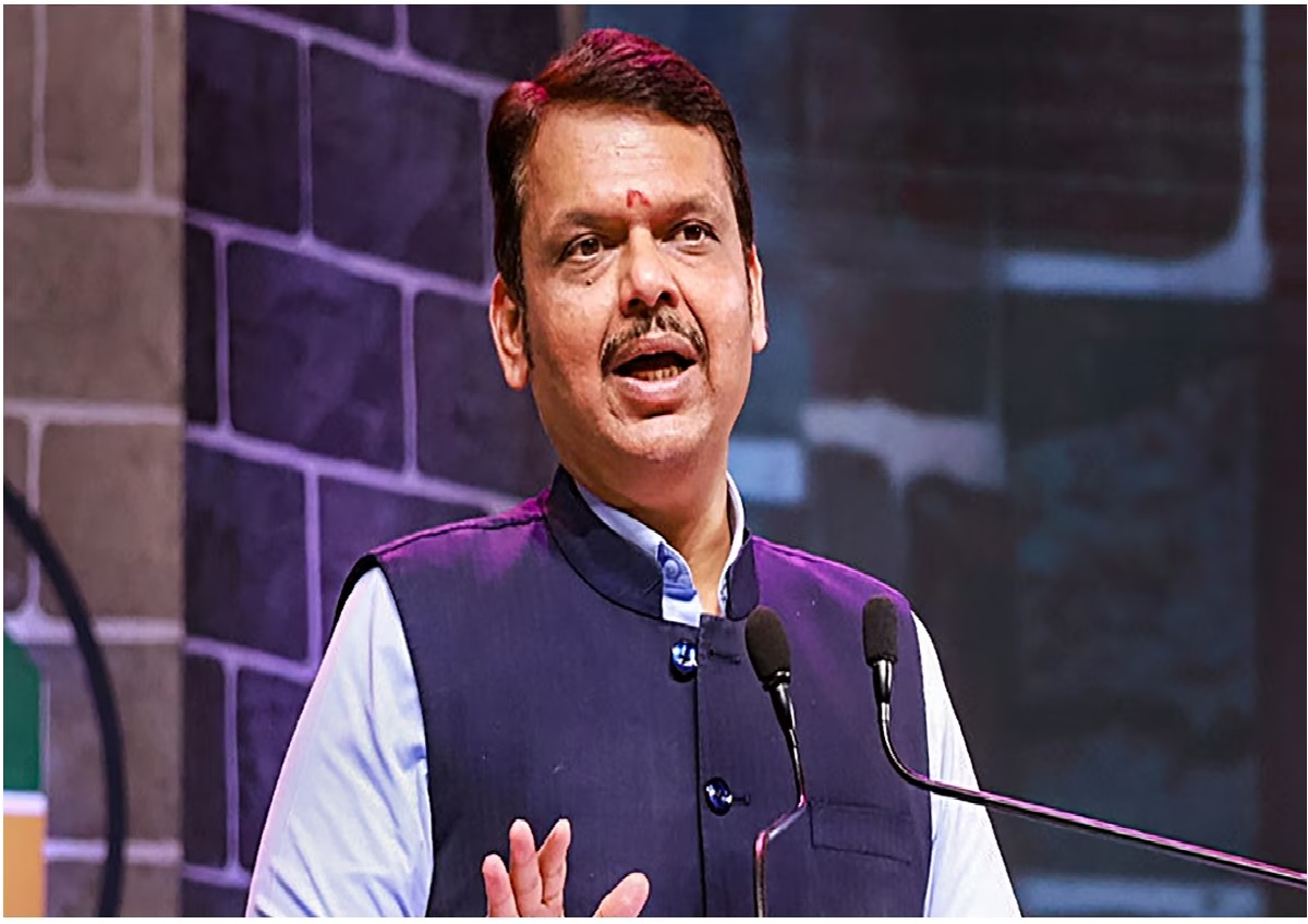 Maharastra: एक लाख लोगों को सरकारी नौकरी, पेपर लीक को रोकने के लिए नया कानून, फडणवीस ने विधानसभा में दी जानकारी