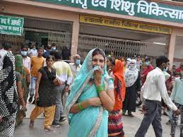 फिरोजाबाद में 24 घंटे में बुखार से 13 की मौत अब तक 128 लोगों ने गंवाई जान