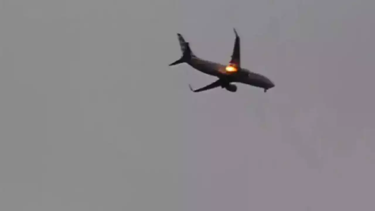 New Delhi: Civil Aviation Ministry ने अंतरराष्ट्रीय उड़ानों के यात्रियों की रैंडम जांच पर दिशानिर्देश जारी किए