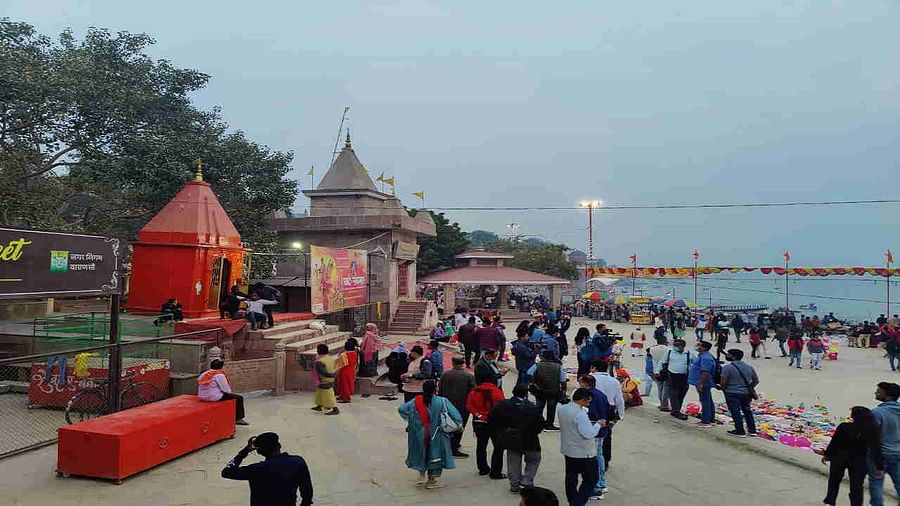 काशी विश्वनाथ कॉरिडोर के उद्घाटन के लिए सज रहे हैं काशी के घाट PM मोदी और 18 राज्यों में सीएम पहुचेंगे बनारस