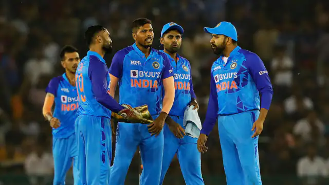 IND vs ENG: रोहित और राहुल की ओपनिंग जोड़ी फेल, भारत इन 5 कारणों से सेमीफाइनल में हारा