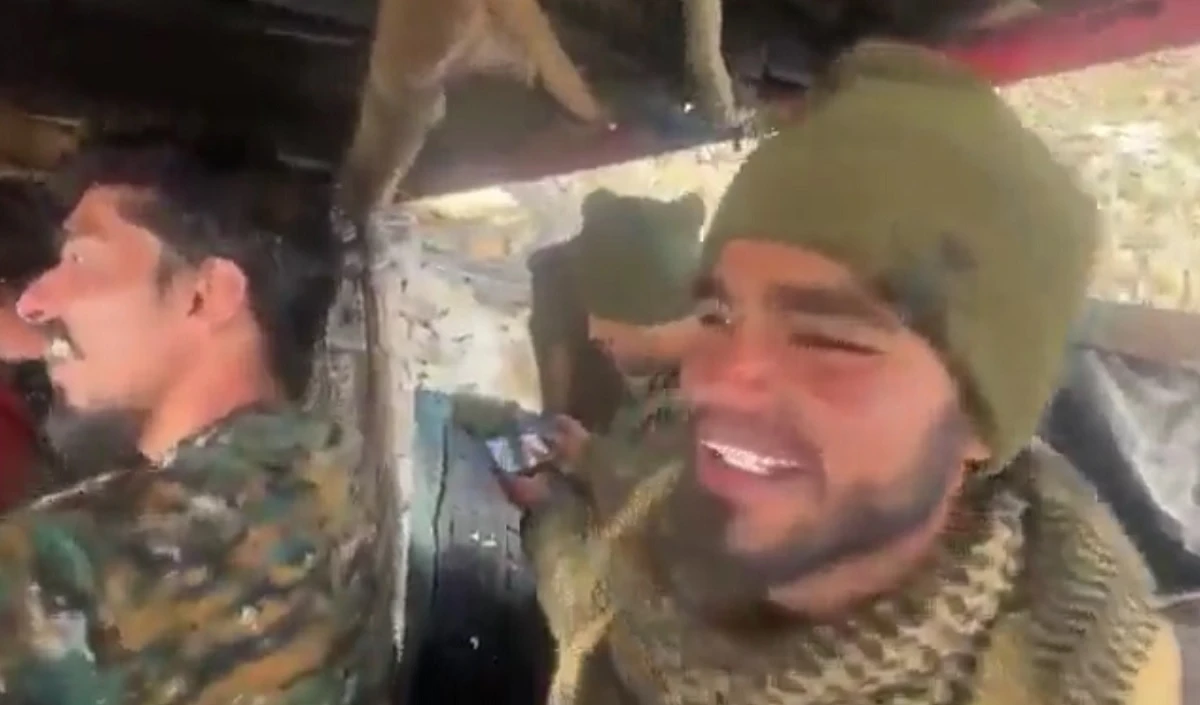 सिद्धू मूसेवाला के गाने पर नाचते दिखे भारत-पाकिस्तान के जवान