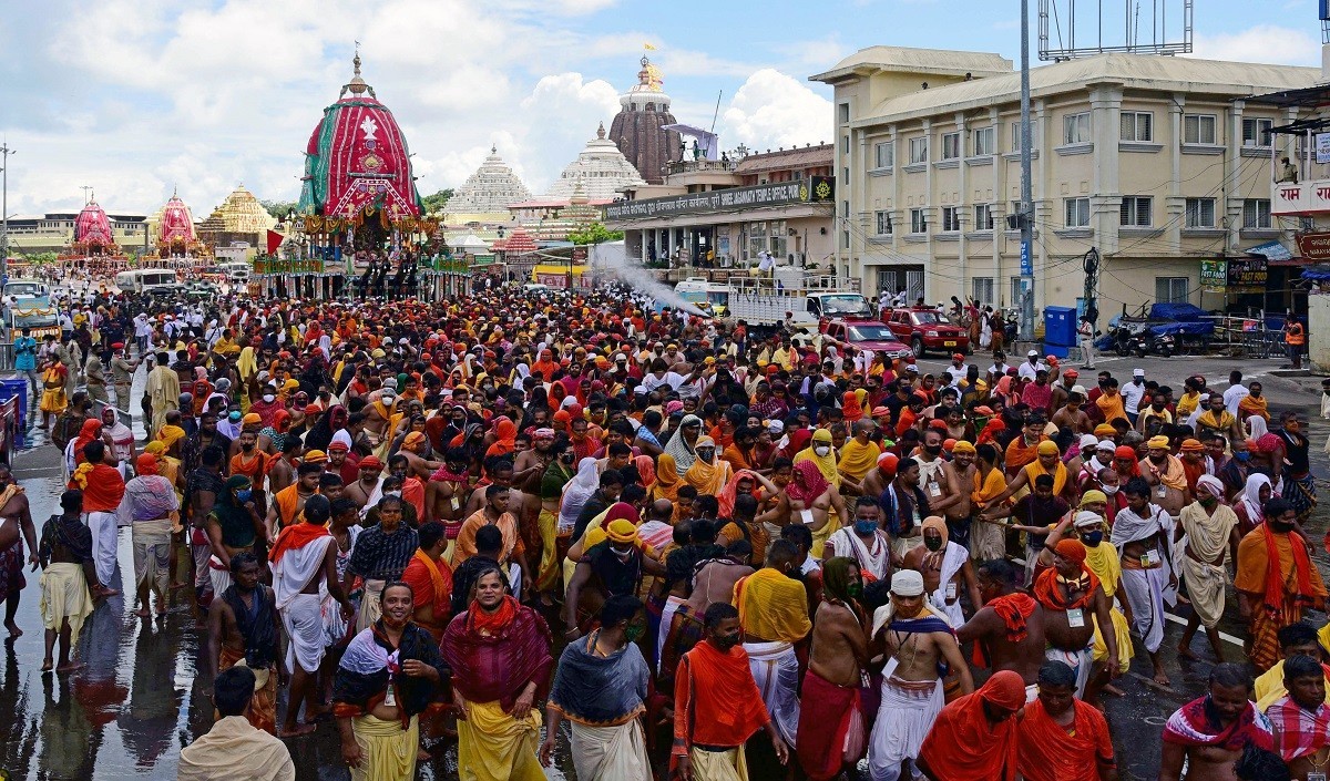 महामारी के बाद फिर निकली जगन्नाथ पुरी रथ यात्रा श्रद्धालुओं की सुरक्षा के लिए किए गए ये पुख्ता प्रबंध