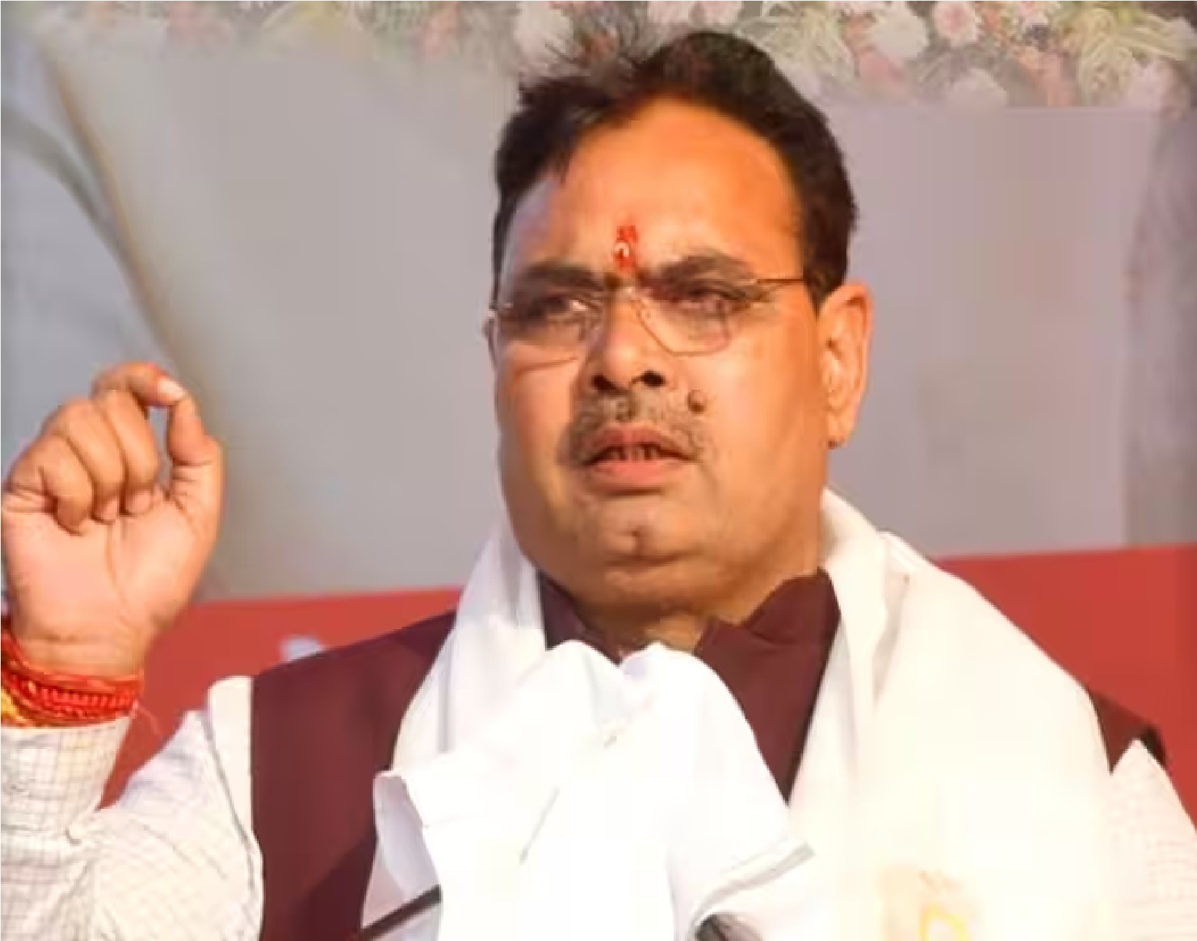 Rajasthan: गहलोत-वसुंधरा की मुलाकात की तस्वीर वायरल, भाजपा नेता की ओर से सफाई