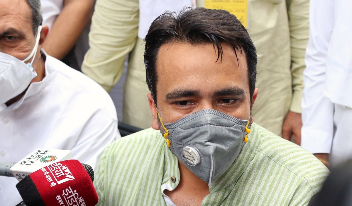 जयंत चौधरी ने भाजपा पर लगाया ध्रुवीकरण पैदा करने का आरोप कहा- मुझे खुश करके क्या हासिल कर रहे हैं ?