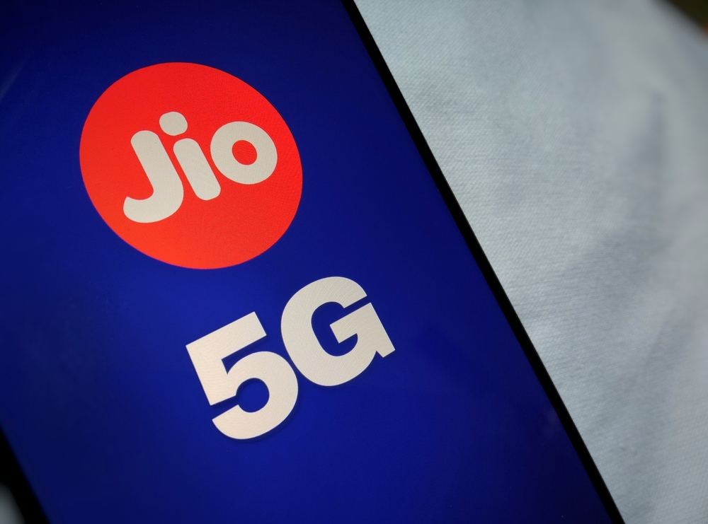  Jio के धमाकेदार प्लान्स, मिलेगा रोज 2.5GB डेटा, 90 दिनों तक नहीं करना होगा रिचार्ज