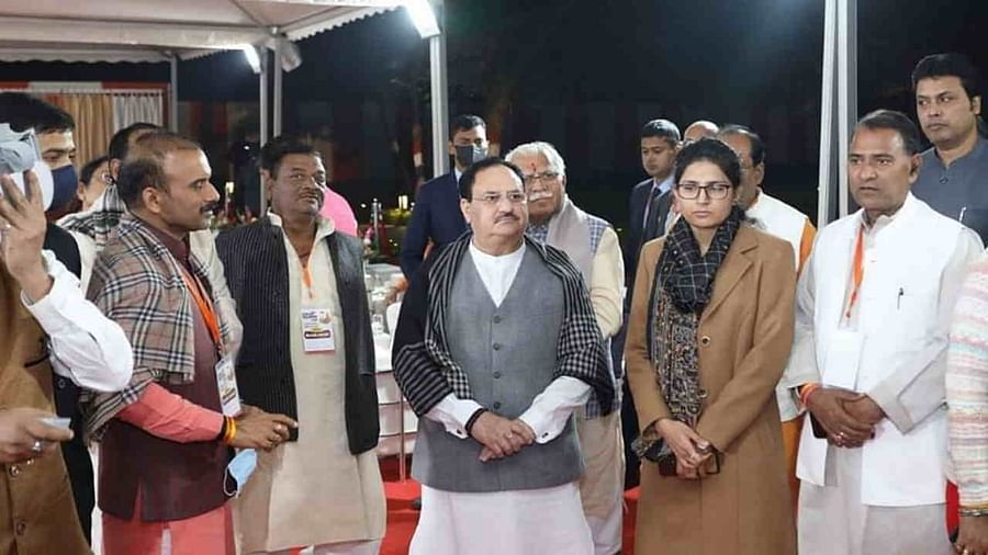  वाराणसी के बाद आज अयोध्या में CM योगी जेपी नड्डा समेत BJP के 11 मुख्यमंत्री रामलला के दर्शन करेंगे यहां देखें पूरा शेड्यूल