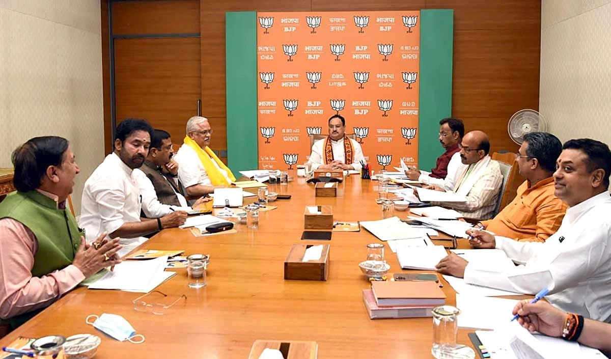 BJP ने गुजरात हिमाचल के साथ ही अगले साल होने वाले सभी विधानसभा चुनावों की भी रणनीति बना ली