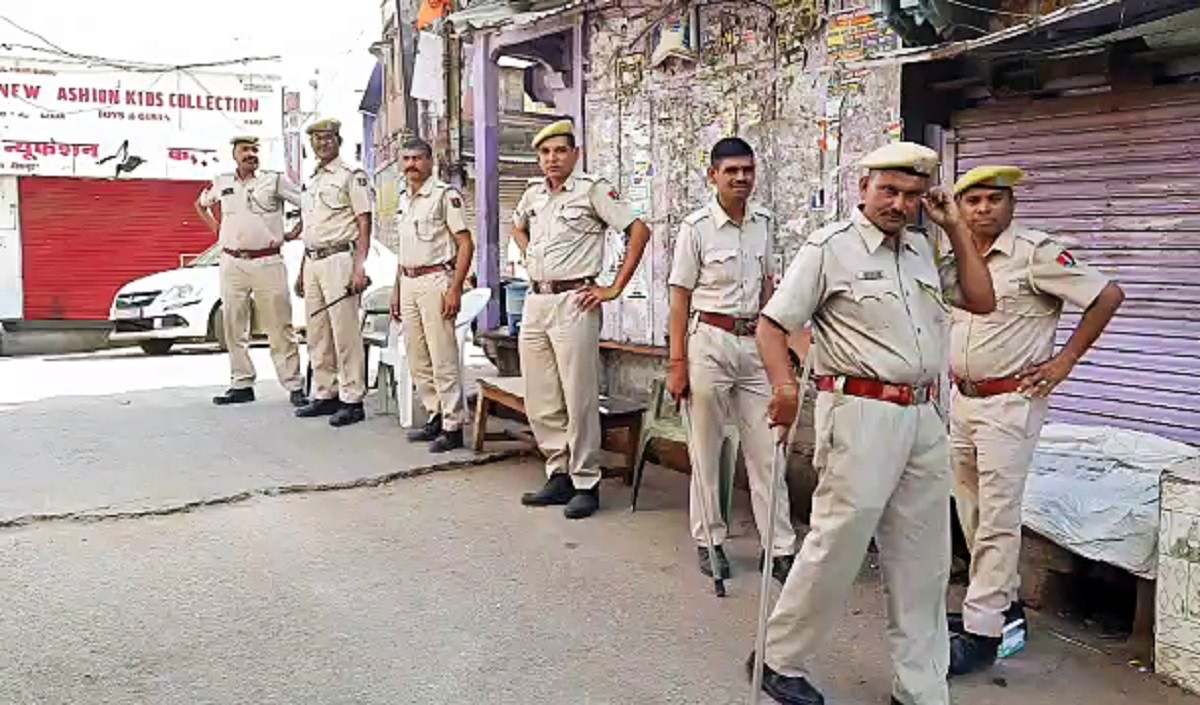 राजस्थान में 69 आईएएस अधिकारियों के तबादले करौली के जिला कलेक्टर को भी हटाया गया