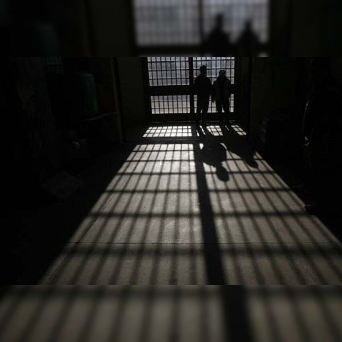  छापेमारी: दिल्ली की तिहाड़, मंडोली और रोहिणी जेल में,115 मोबाइल कैदियों के पास मिले 