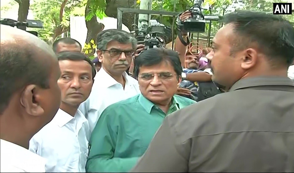 अब मुंबई पुलिस के खिलाफ किरीट सोमैया ने खोला मोर्चा FIR दर्ज कराने पहुंचे थाने 