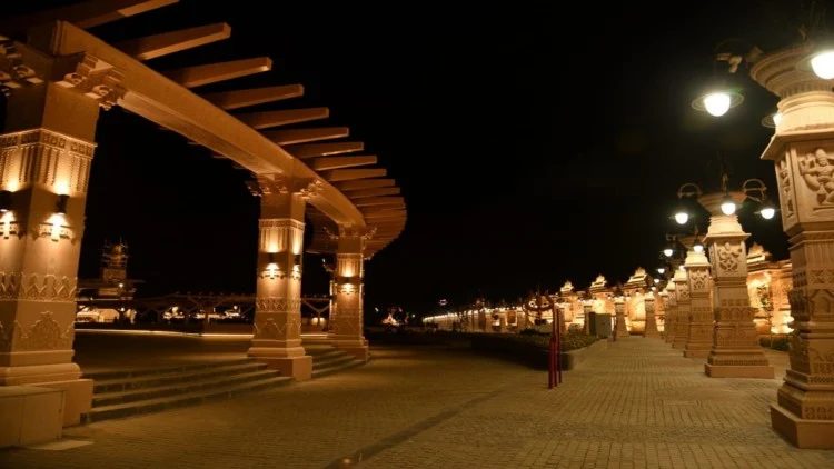 महाकाल लोक के लोकार्पण और पीएम मोदी के स्वागत के लिए उज्जैन तैयार, भव्य सजावट और आकर्षक रोशनी