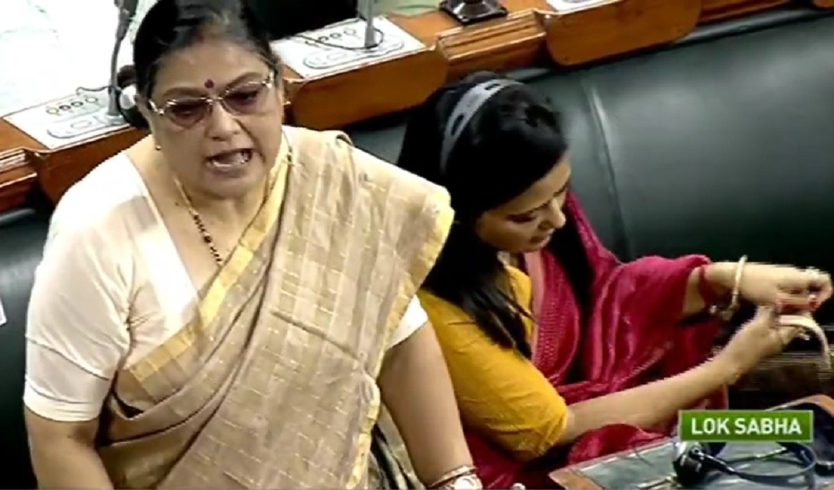 महंगाई पर चर्चा के बीच अपना लाखों का बैग छिपाती दिखीं TMC सांसद महुआ मोइत्रा? 