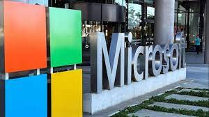 Microsoft: पहले 10,000 कर्मचारियों की हुई छुट्टी, अब नहीं मिलेगी सैलरी हाइक