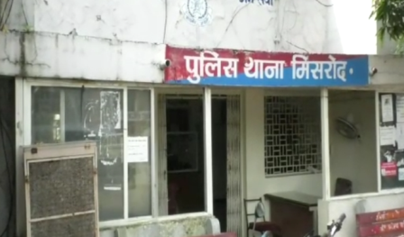 2 साल से नहीं भर पाया बच्चों की फीस,डिप्रेशन के चलते मौत के घाट उतर गया पूरा परिवार