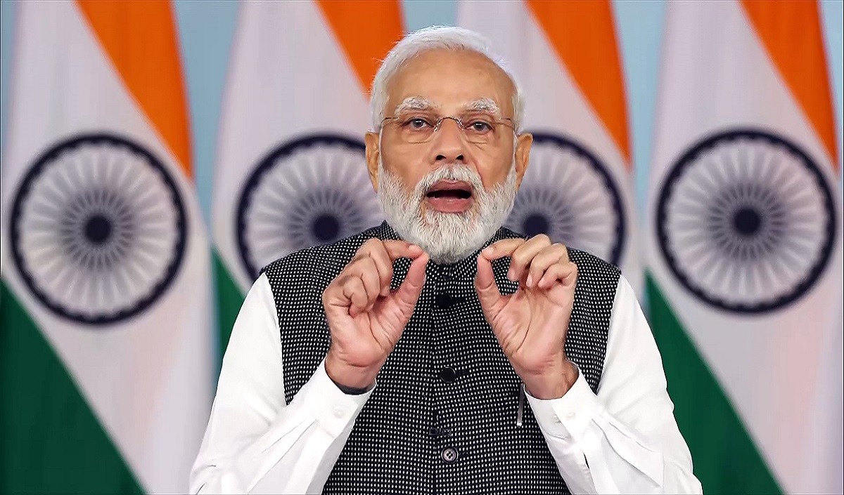 देश बनाने के लिए कड़ी मेहनत करनी होती है: मोदी