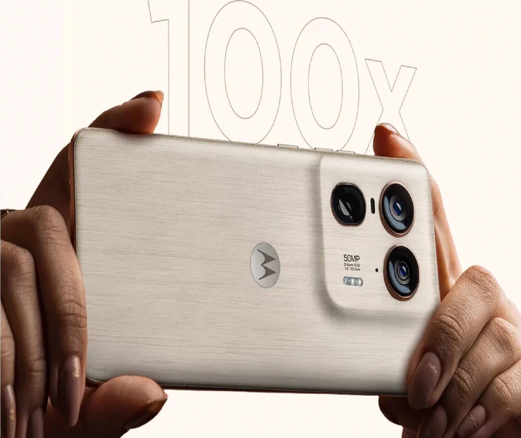 New Delhi: बहुत कम दाम के हुए ये 3 फोन, फ्लिपकार्ट की बड़ी सेल से पहले Motorola ने किया ऑफर्स का खुलासा