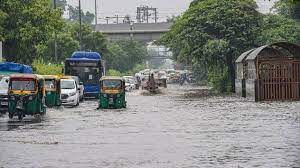 दिल्ली में 18 साल में सबसे ज्यादा बारिश आईएमडी ने ऑरेंज अलर्ट जारी किया