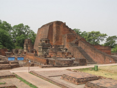 Nalanda: 1200 साल पुरानी मूर्तियां मिलीं, एएसआई ने कब्जे में लेने की मांग की