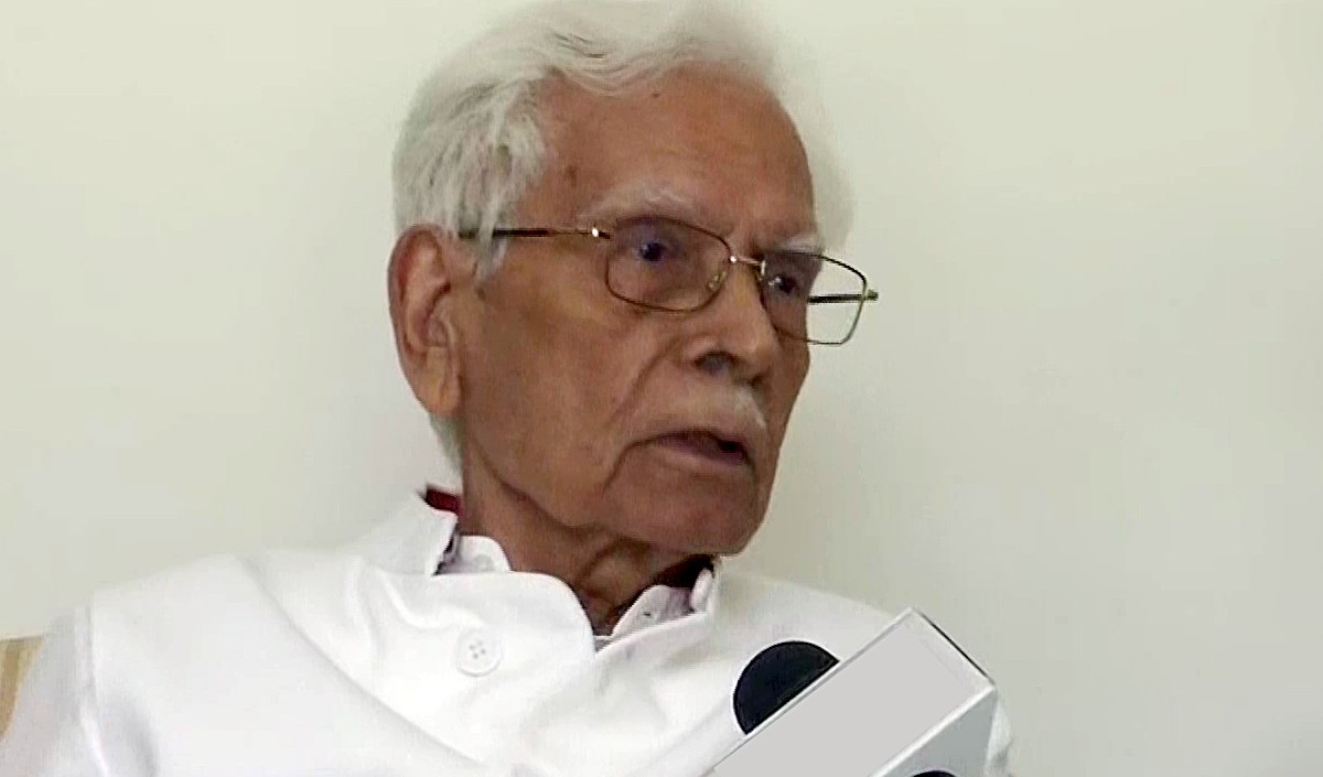 राजीव गांधी की सरकार का रुश्दी की किताब पर प्रतिबंध लगाना उचित था: नटवर सिंह