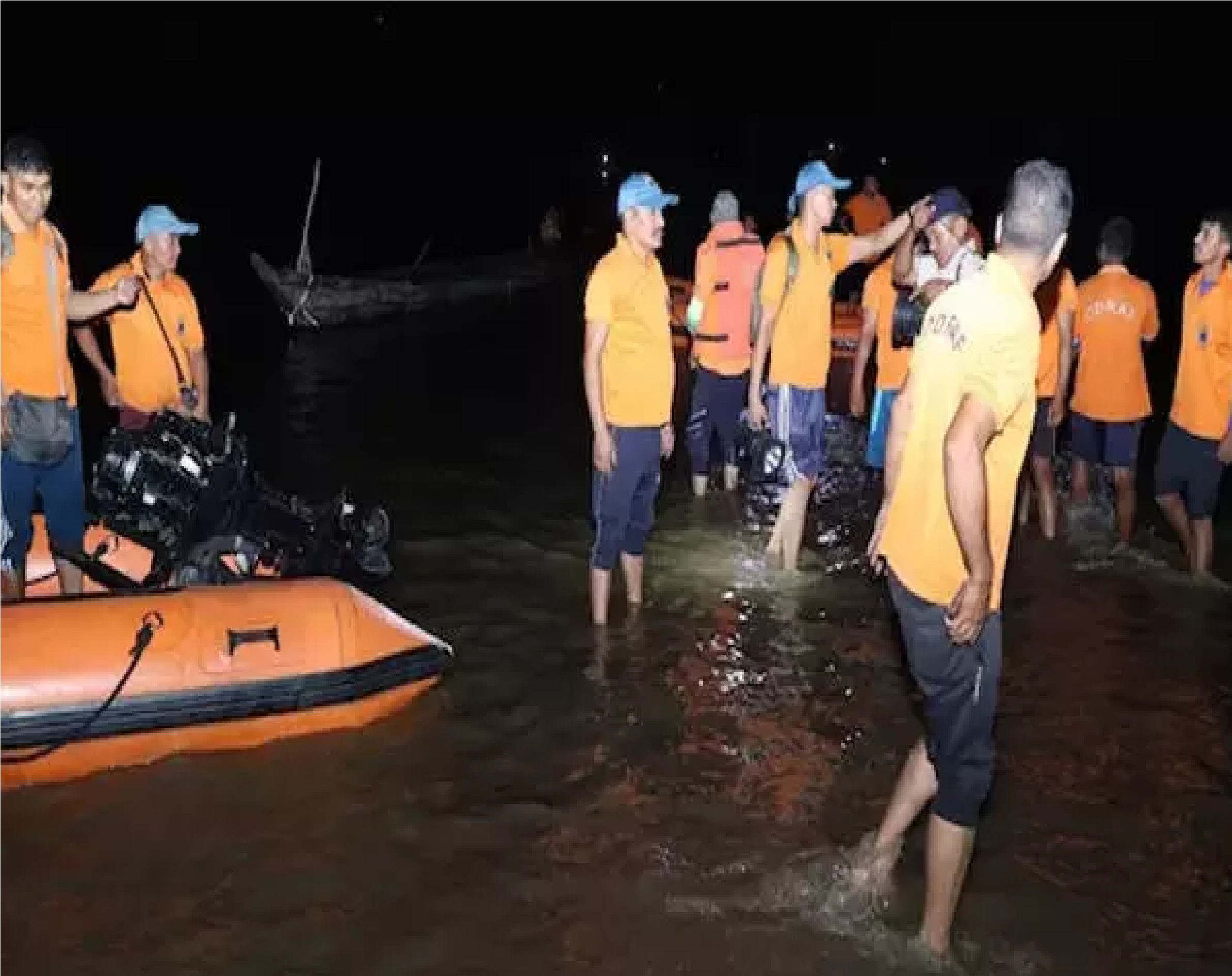Odisha: महानदी में पलटी नाव, सात लोग हुए लापता, कई की मौत