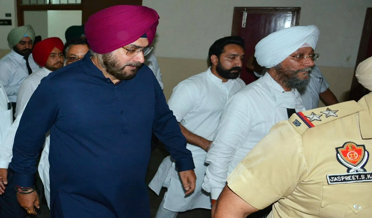 सिद्धू को नहीं भायी जेल की दाल-रोटी जानें सलाखों के पीछे कैसे बीती कांग्रेस नेता की पहली रात