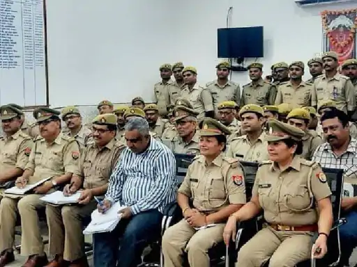 मिर्जापुर को मिला 3 नया थाना थानेदारों की हुई तैनाती थानों की संख्या अब 19 हुई