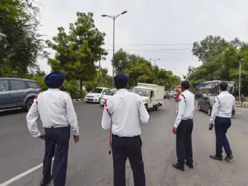 भारी वाहन मोदीनगर होकर नहीं जा सकेंगे सीकरी मंदिर मेले के चलते फैसला